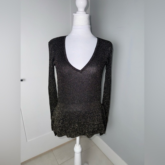Veronica Beard Esmeralda Metallic V-Neck Top/ SMALL - Picture 2 of 9